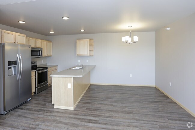 2 Bedroom Kitchen & Dining - Country View
