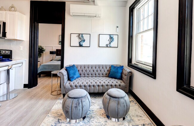 Building Photo - The Suites at 1005 N Charles