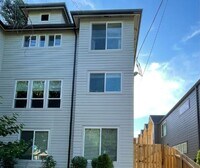 Building Photo - 4388B N Gantenbein Ave