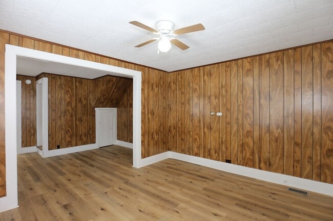 Building Photo - 014