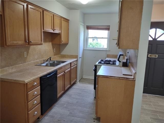 Building Photo - 3521 Kent Dr