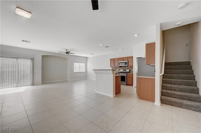 Building Photo - 4855 Double Down Dr