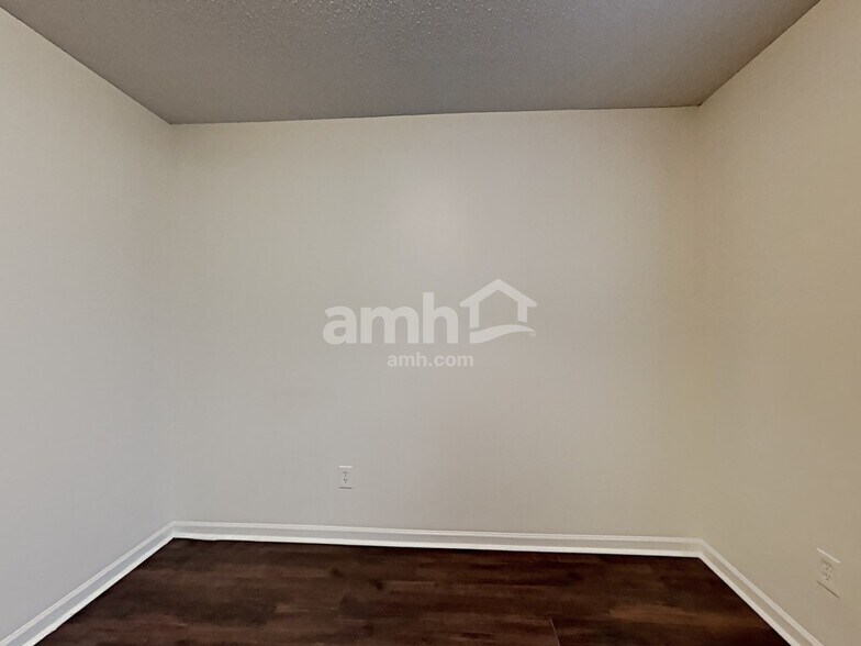Building Photo - 13929 Hatton Cross Dr