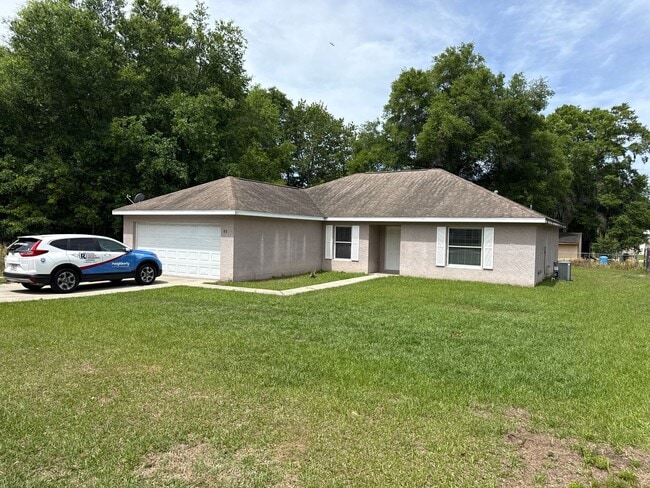 Building Photo - SILVER SPRINGS SHORES 3/2/2