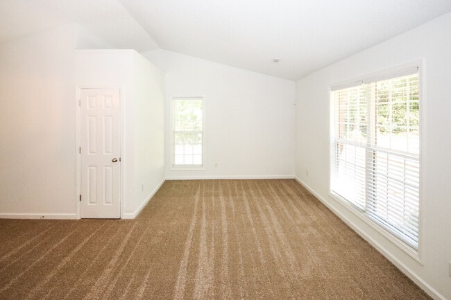 Building Photo - 6155 Dodson Rd