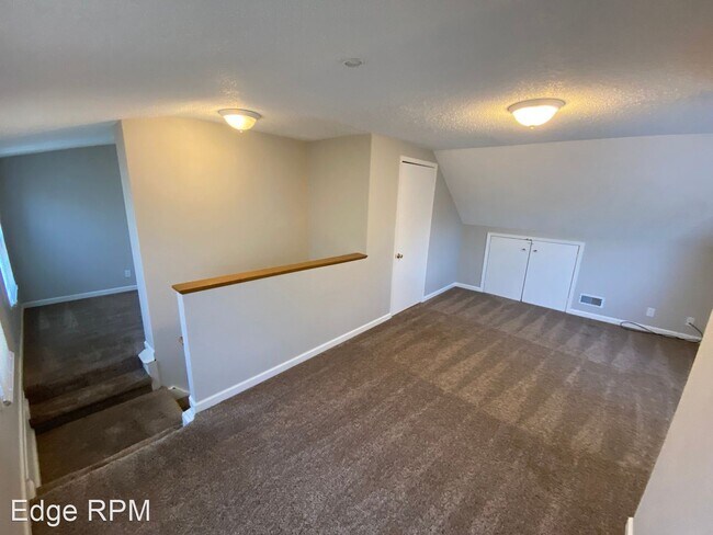 Building Photo - 2 br, 1 bath House - 1024 Dundee Ave