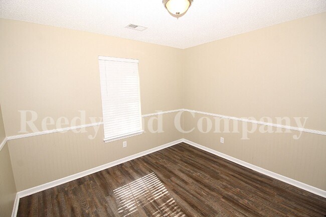 Building Photo - 9532 Chi Chi Cove