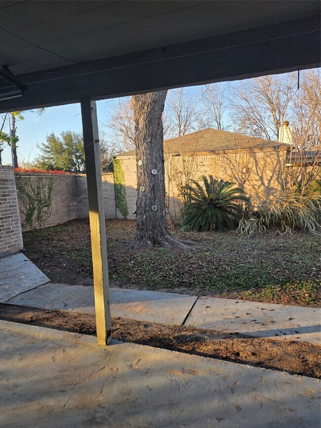 Building Photo - 12407 Sungate Ln