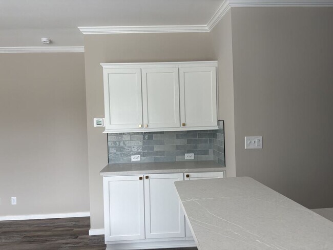 Building Photo - 754 Arbor Estates Way