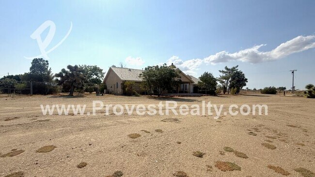 Building Photo - 10184 Smoke Tree Rd