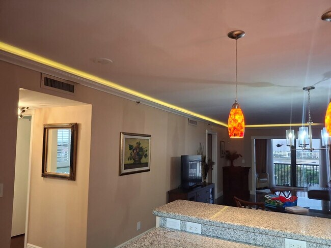 Building Photo - 2217 Cypress Island Dr