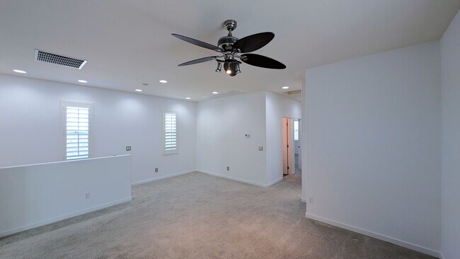 Building Photo - 3 Bedroom Home in the Mulberry Community Near S Signal Butte Rd and E Guadalupe Rd!