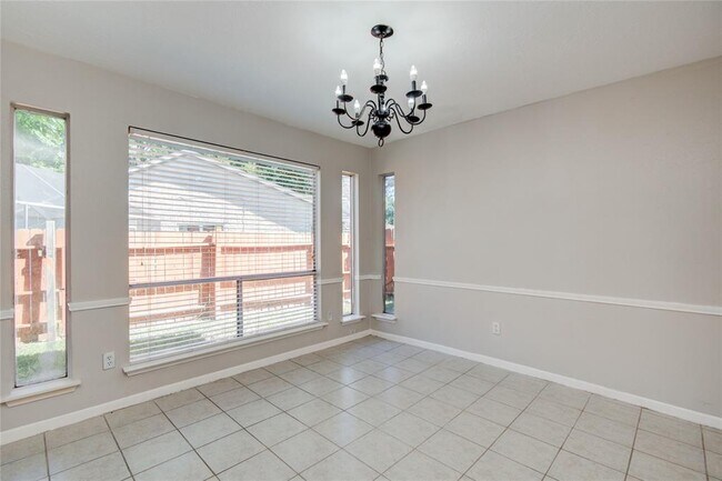Building Photo - 25534 Pepper Ridge Ln