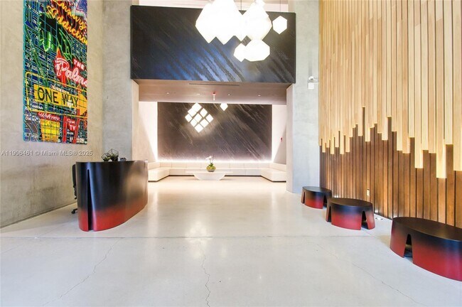 Building Photo - 151 SE 1st St