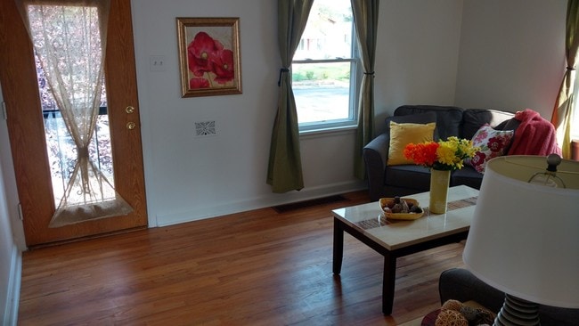 Building Photo - 2317 S Downing St