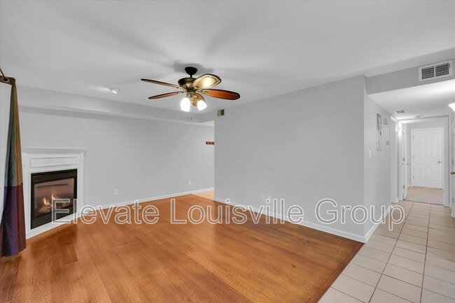 Building Photo - 739 N Hite Ave