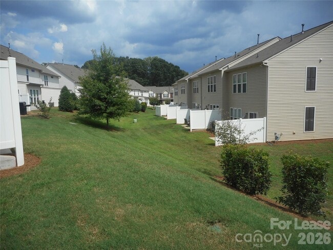 Building Photo - 6538 Portland Rose Ln