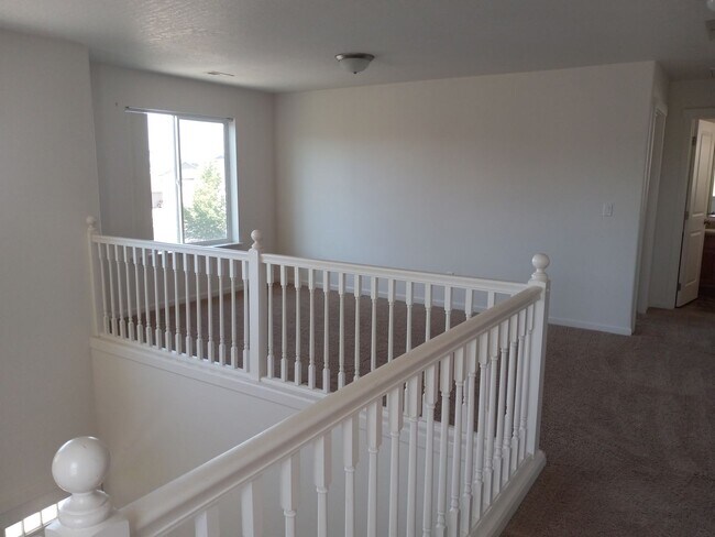 Building Photo - Your Family’s Next Chapter Begins Here – C...