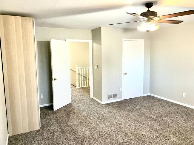 Building Photo - Spacious 4-Bedroom Home in Berkeley – Grea...