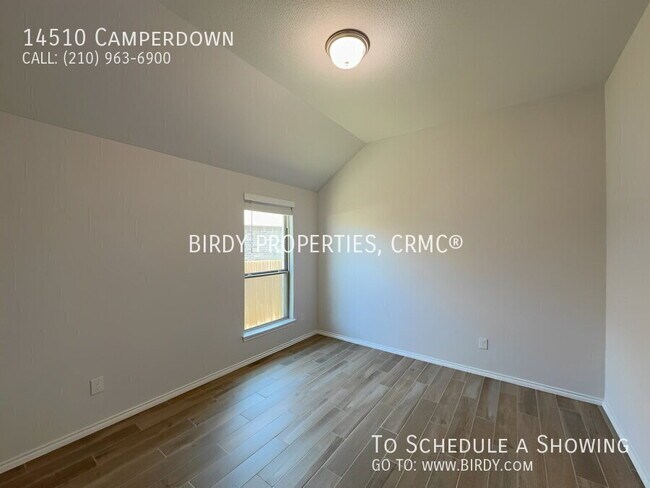 Building Photo - "Spacious 4-Bedroom Haven with 3 Full Bath...
