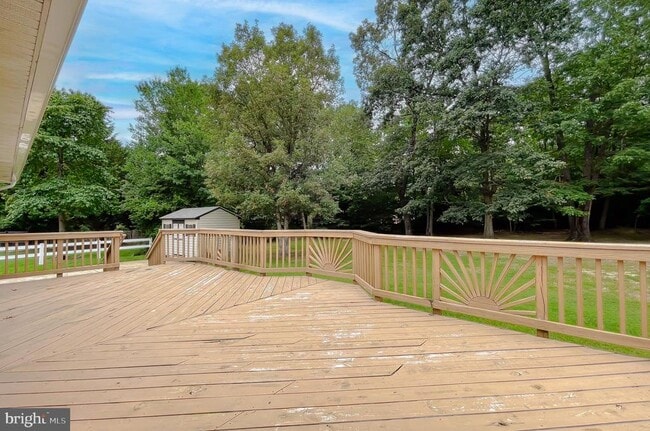 Building Photo - 109 Morris Dr