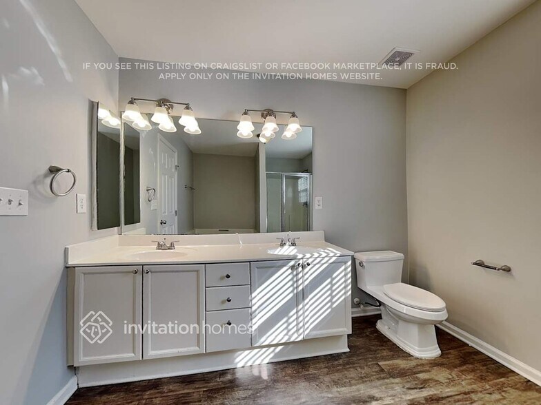 Building Photo - 12145 Autumn Winds Ln