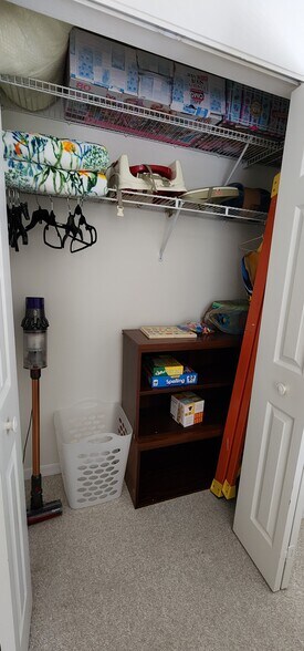 Building Photo - 186 Pebble Shores Dr