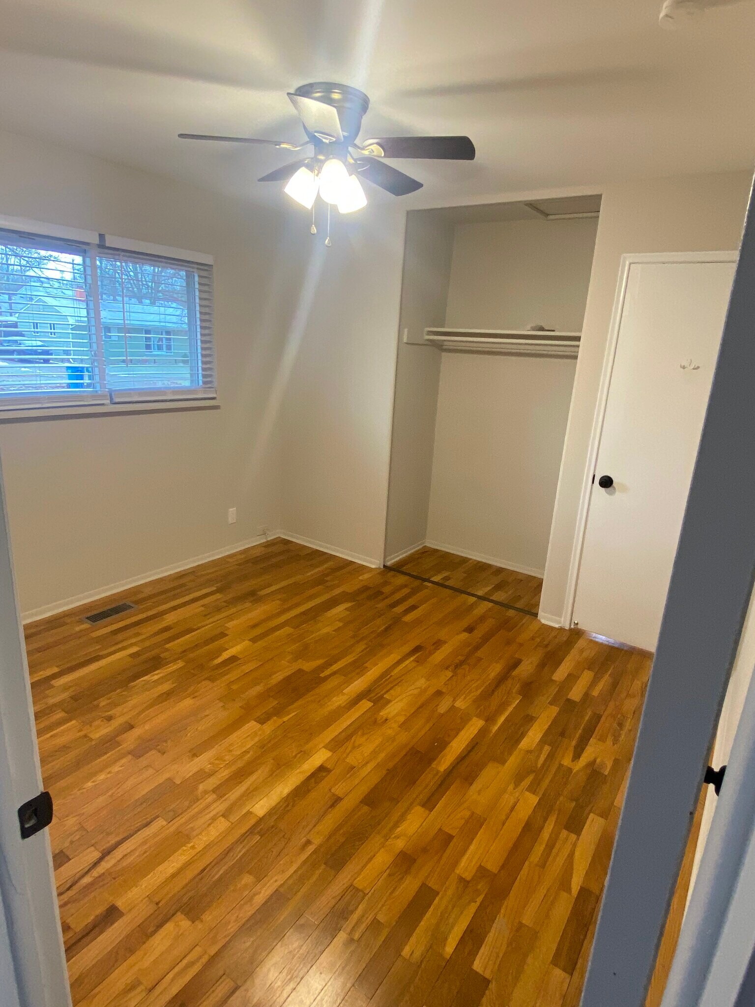 Building Photo - 1900 Holly Way