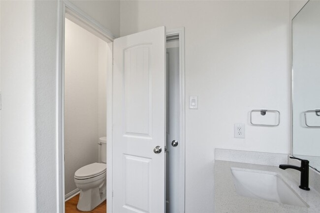 Building Photo - 170 Rd 51022