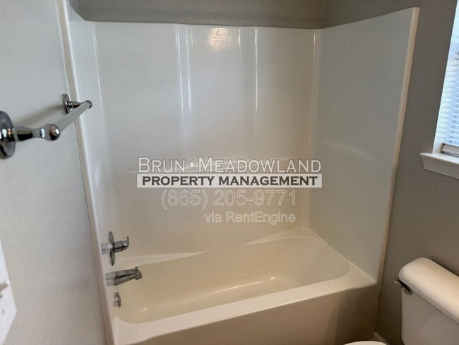 Building Photo - 2319 Talbott Way