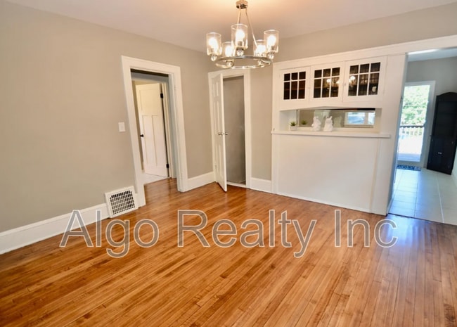Building Photo - 4239 Minnehaha Ave