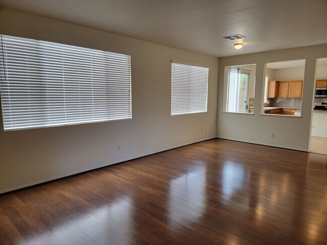 Building Photo - Stunning 3 Bedroom Rental - In Nevada Trails