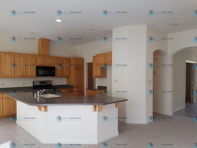 Building Photo - 2365 Red Maple Ct