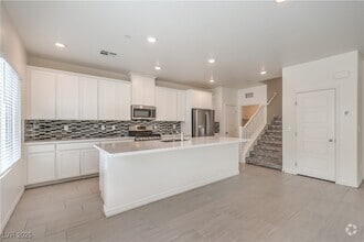 Building Photo - 219 Cordelia Cove Ave