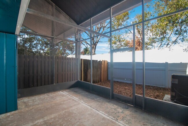 Building Photo - Apply NOW for $25 and Get 1/2 off July if ...