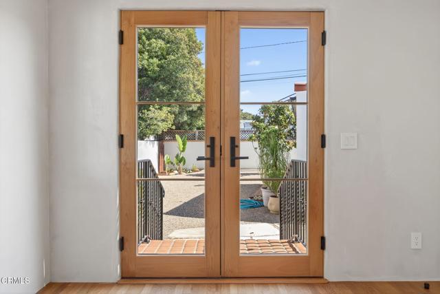 Building Photo - 622 S Evergreen Dr