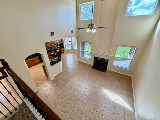 Building Photo - 25206 Auburn Terrace Dr