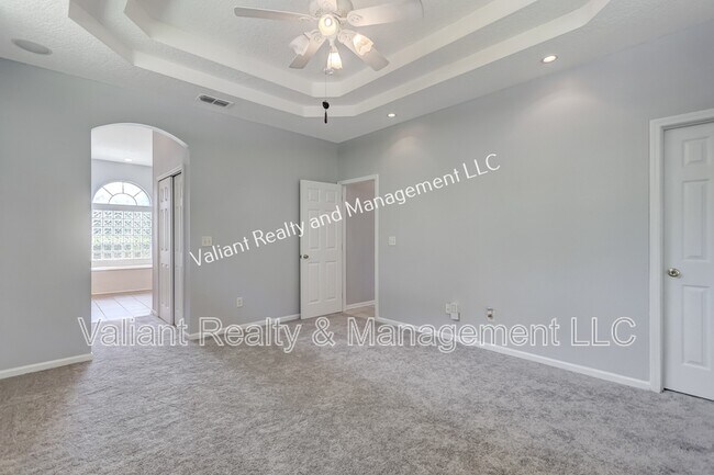 Building Photo - 12197 Ripken Cir N