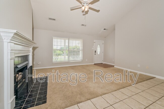 Building Photo - 5425 Crooked Pine Ln