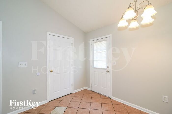 Building Photo - 40 Meeler Dr