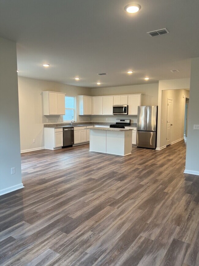 Building Photo - 293 W Bradford Pointe Dr