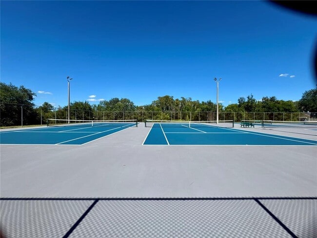 Building Photo - 2200 Waterleaf St