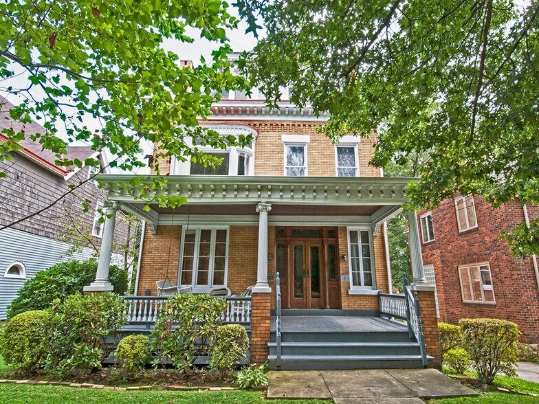 Primary Photo - 823 S Trenton Ave