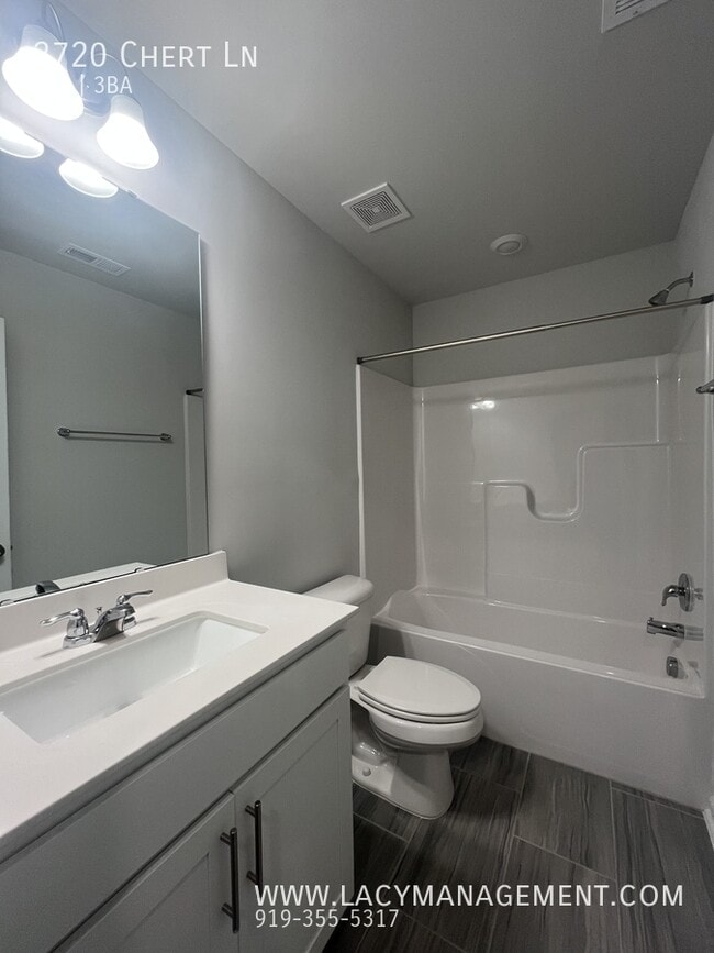 Building Photo - 2720 Chert Ln