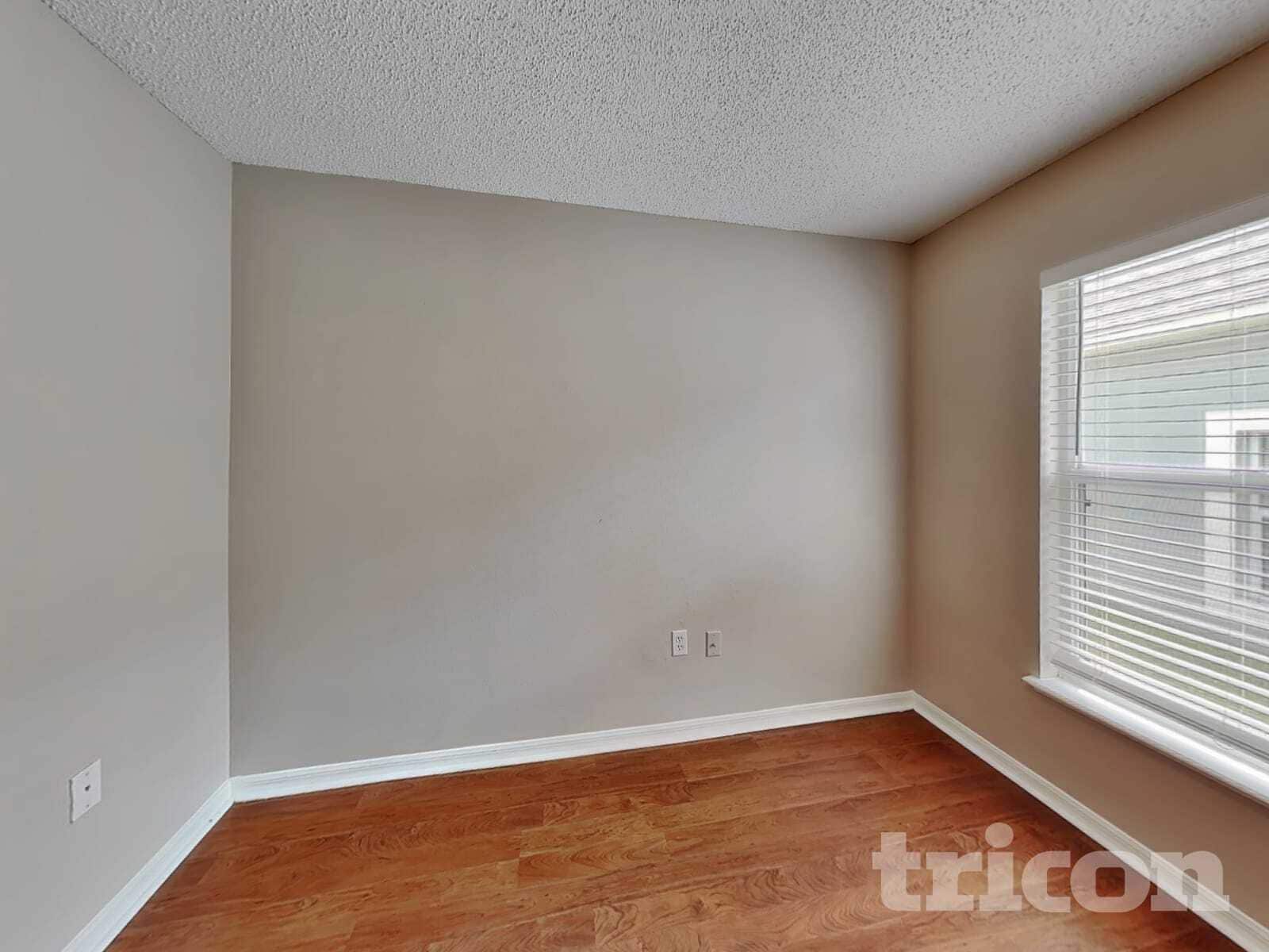 Building Photo - 30602 Birdhouse Dr