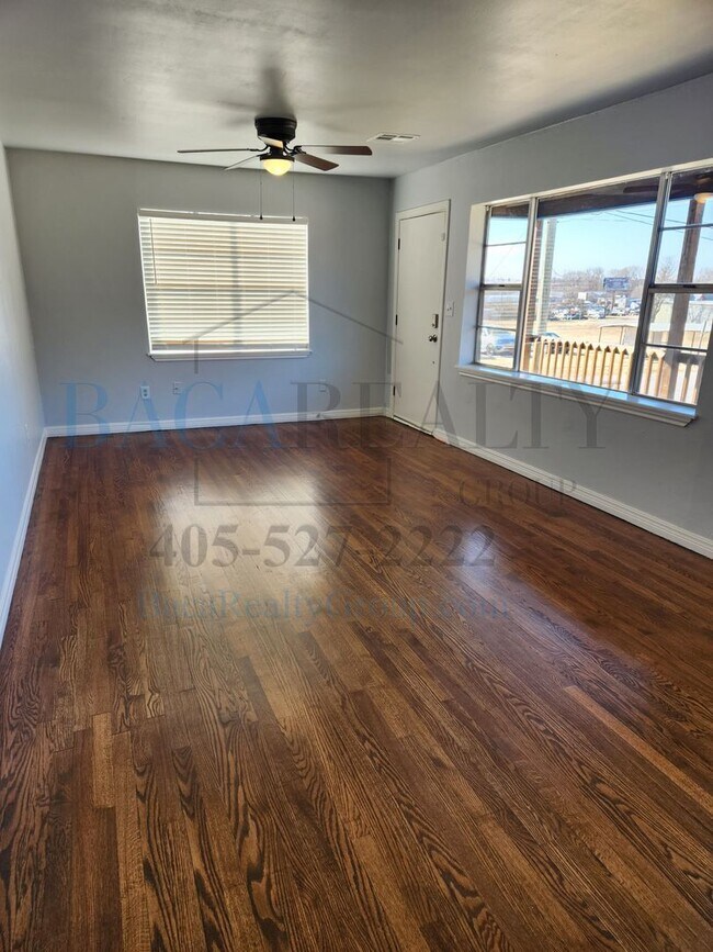 Building Photo - 3Br 2Ba house in Purcell!!