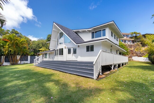 Primary Photo - Kahala Home 5 bedroom 4 bath with Large Yard
