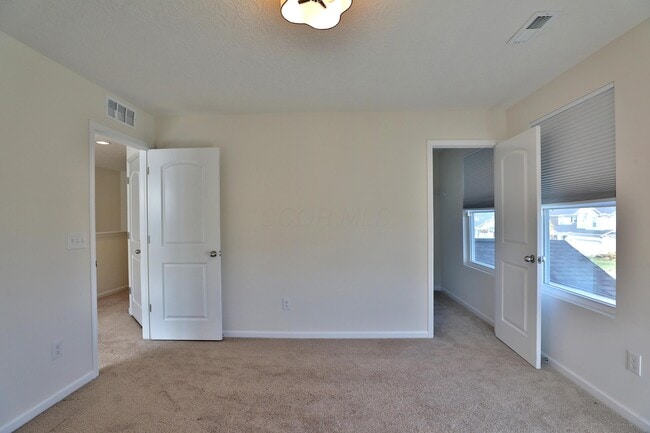 Building Photo - 12009 Landon Dr