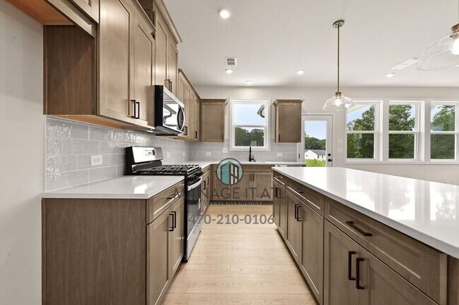 Building Photo - 3102 Ace Blvd
