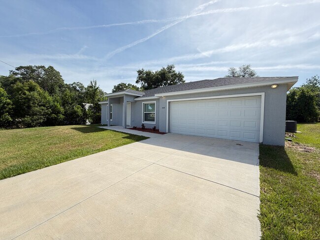 Building Photo - Spacious & Modern Inverness Gem – Your Dream 3-Bed Home!